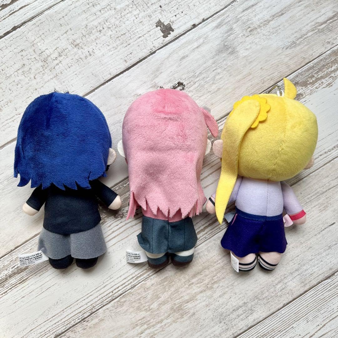 Amazon.co.jp: ぼっち ざ ろっく デフォルメぬいぐるみ : Toys & Games
